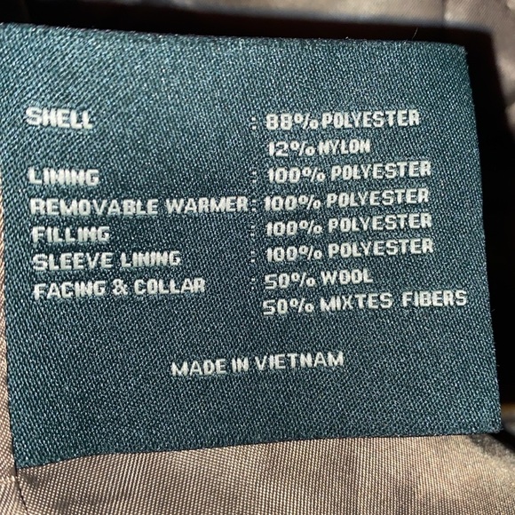 Lauren Ralph Lauren Men's Classic Tan Coat With Removable Quilted Lining - Picture 13 of 15